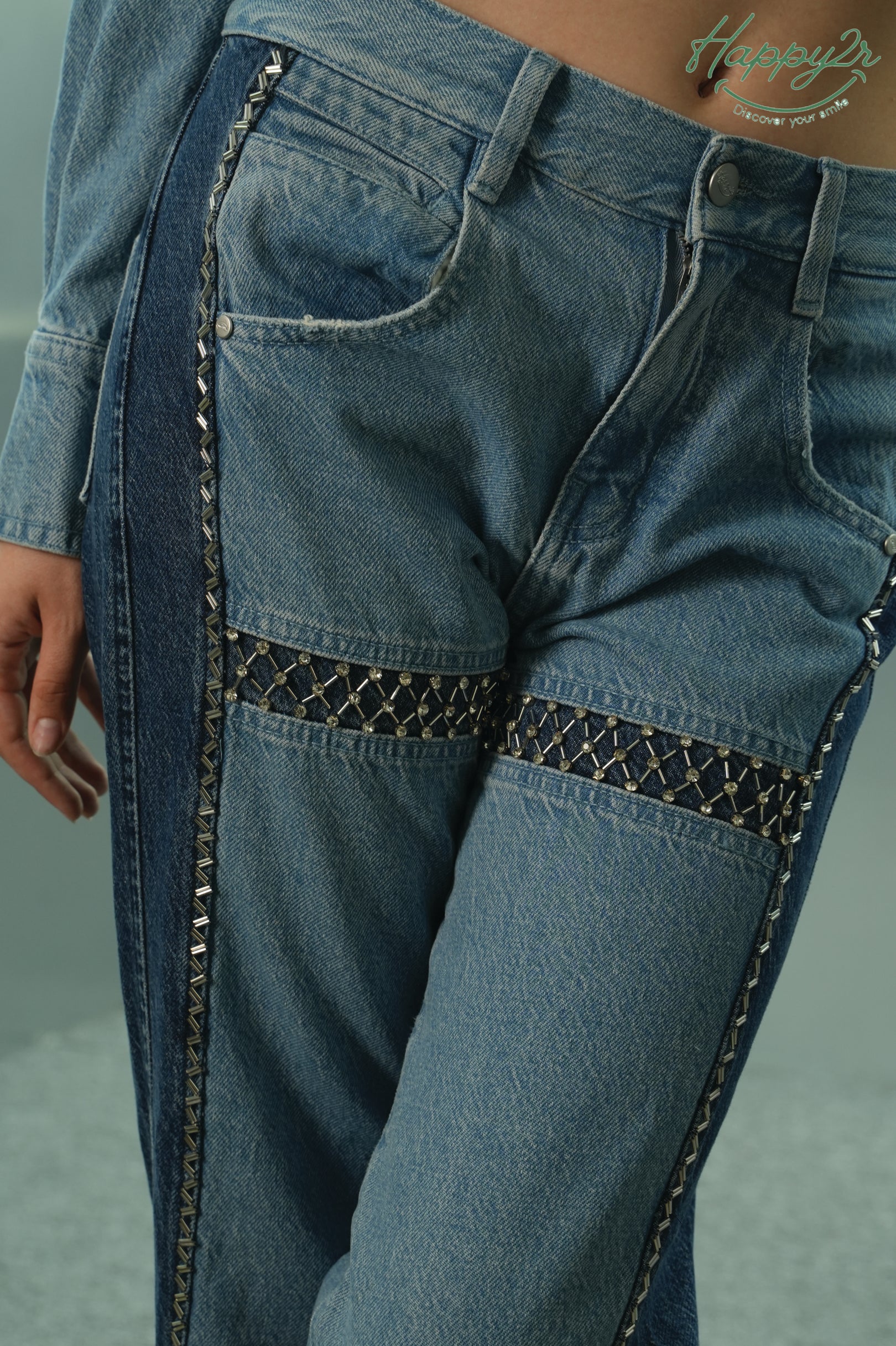 Contrast Panel Straight-Leg Denim