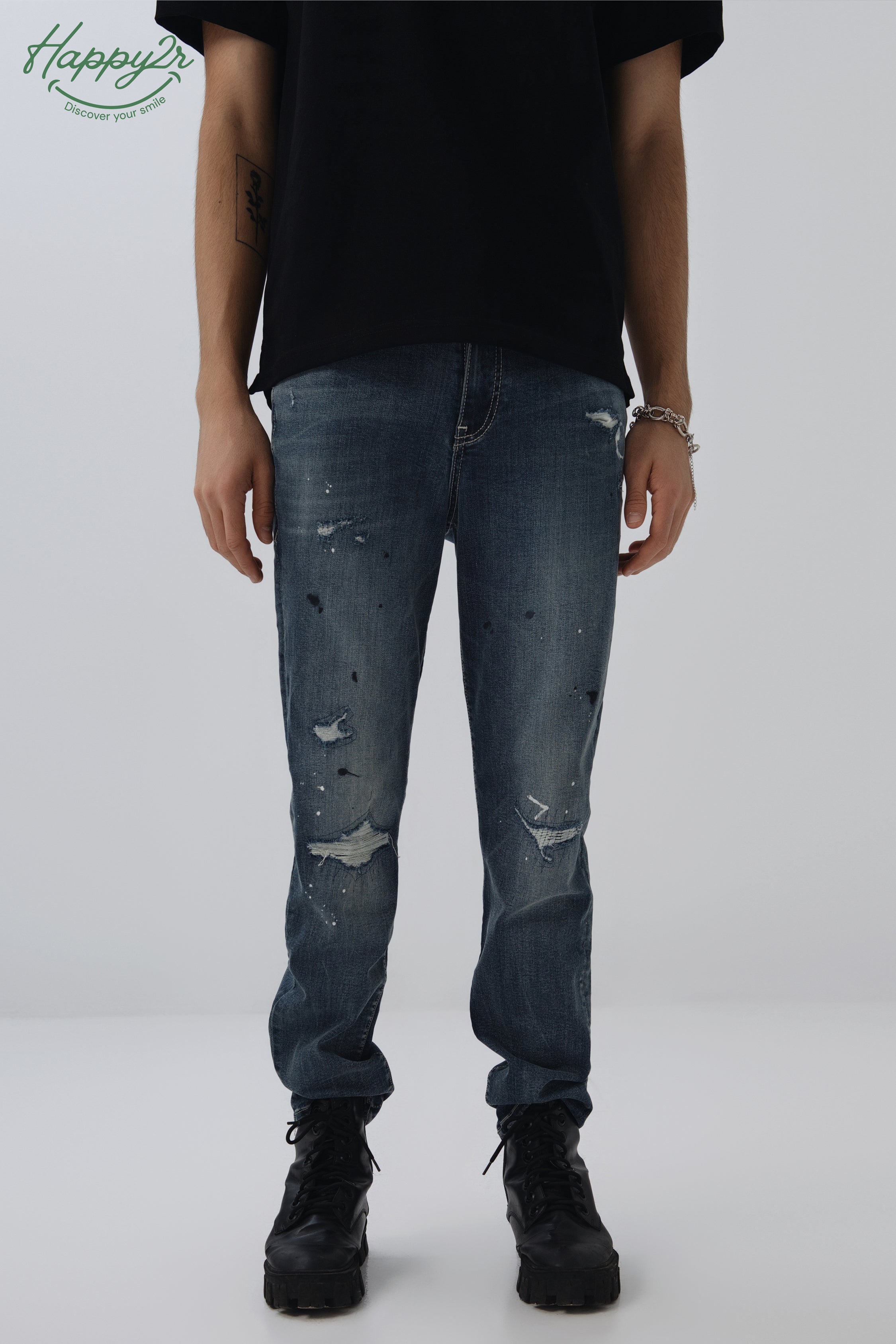 Straight Ripped Heavy Wash Stretch Jeans