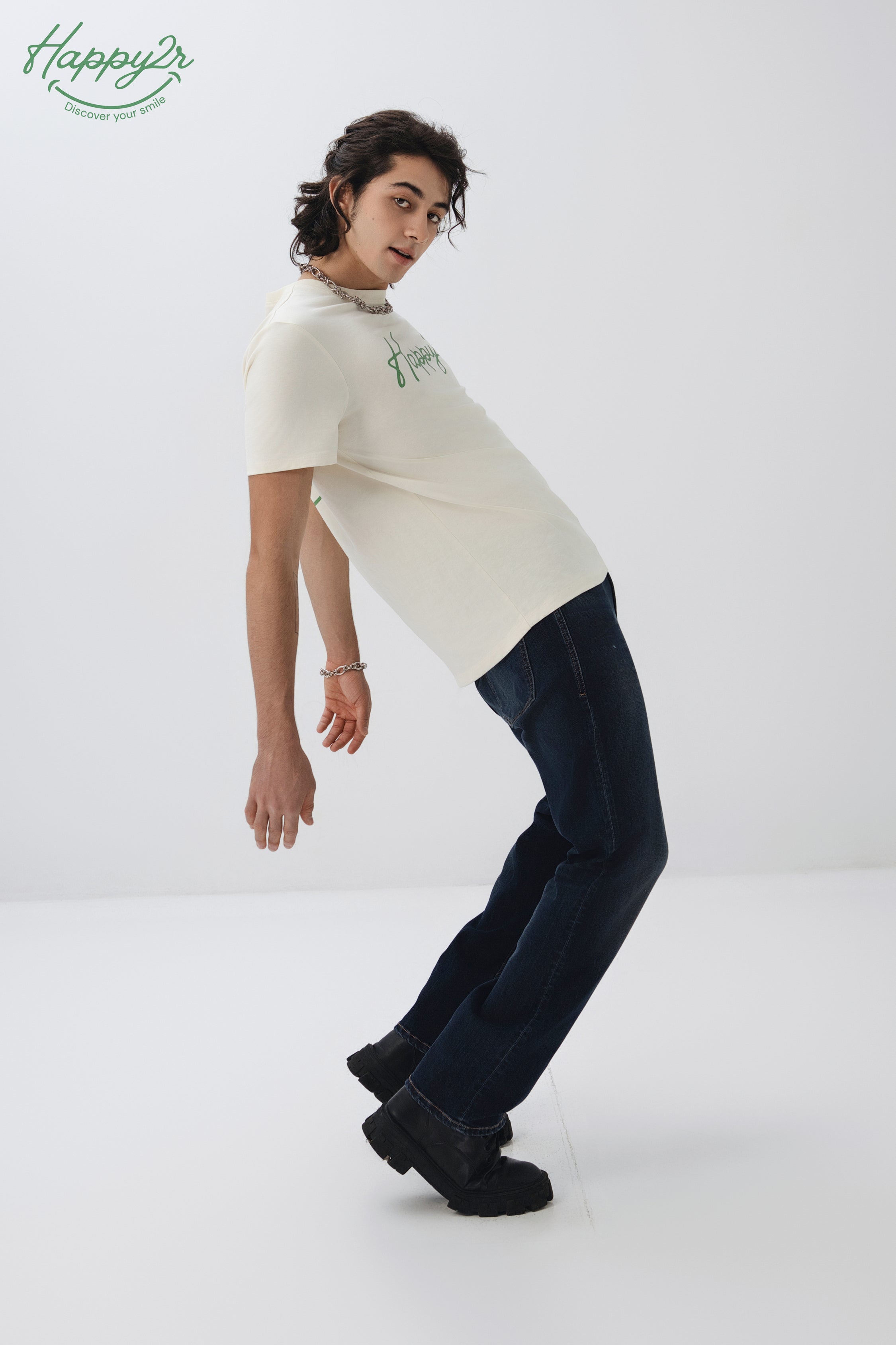 Straight Heavy-Wash Stretchy Jeans